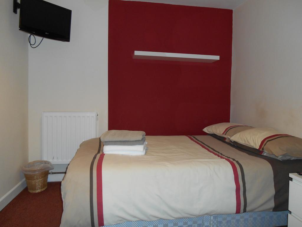 Oyo Main Top Hotel Widnes Room photo